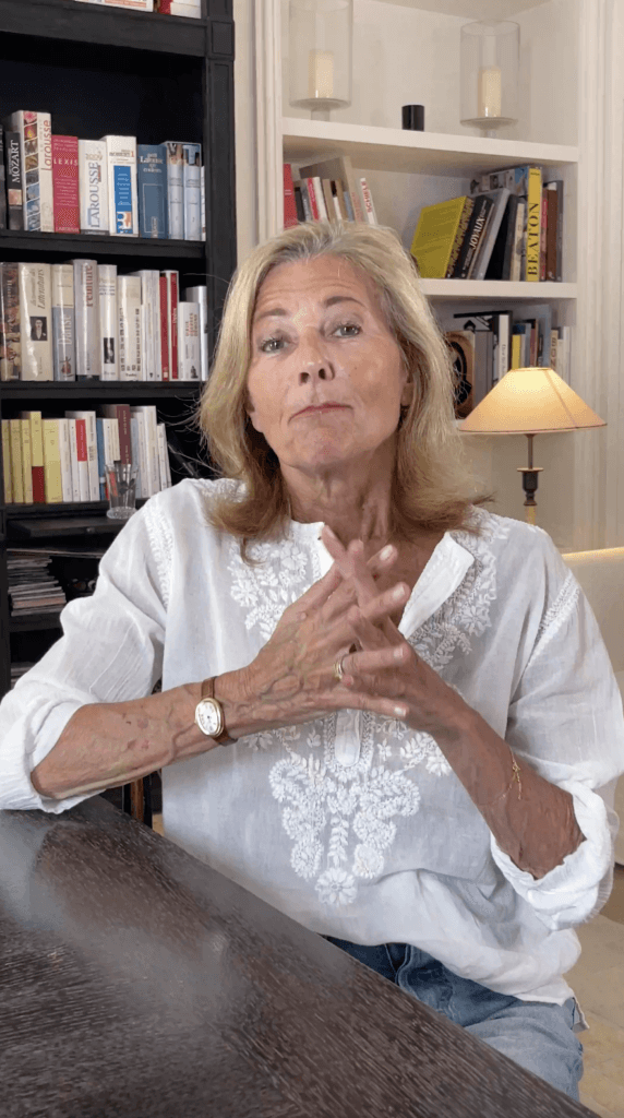 Claire Chazal, représentée par l'agence Intello